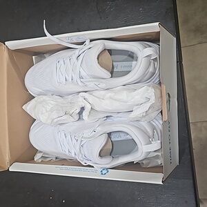 HOKA M Bondi 8 Size 9D